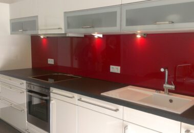 Innenausbau-Duschen-Küchenrückwände