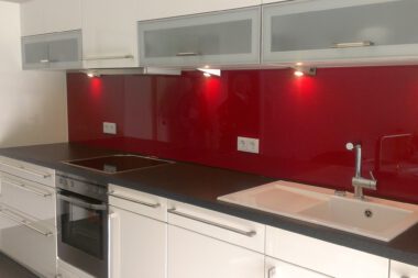 Innenausbau-Duschen-Küchenrückwände