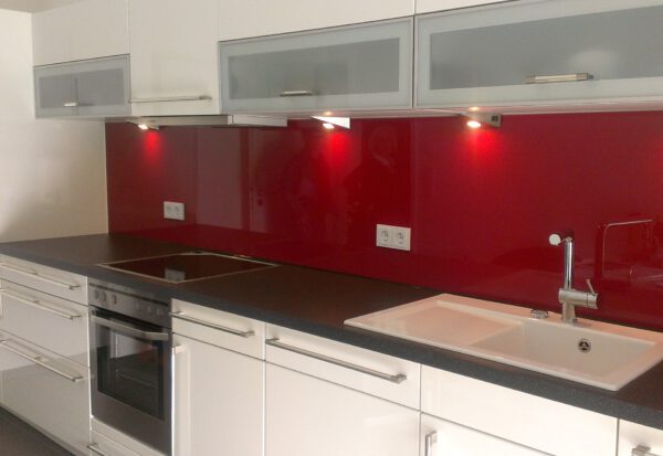 Innenausbau-Duschen-Küchenrückwände