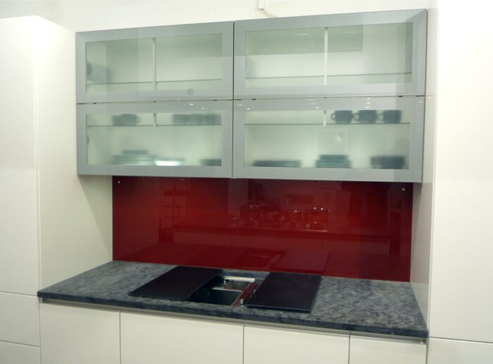 Innenausbau-Duschen-Küchenrückwände