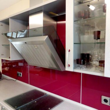 Innenausbau-Duschen-Küchenrückwände