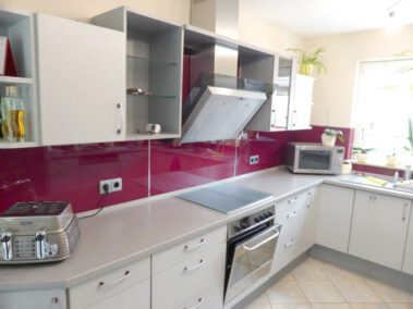 Innenausbau-Duschen-Küchenrückwände