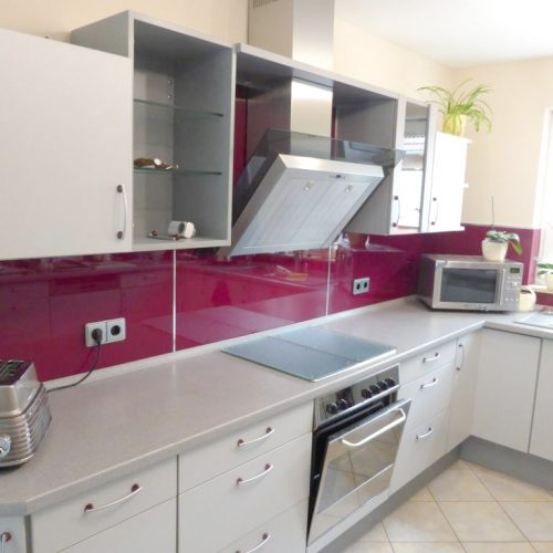 Innenausbau-Duschen-Küchenrückwände